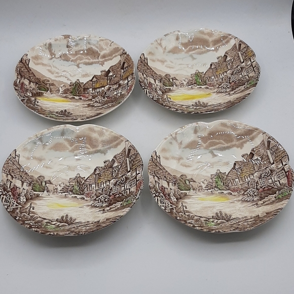 Vintage Johnson Bros Olde English Countryside 4 Saucer Plates 5.5" England - Picture 6 of 6